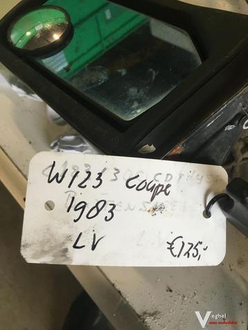 Mercedes W123 coupe 1983 Buitenspiegel links Handbediend beschikbaar voor biedingen