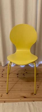 2 chaises à vendre, Maison & Meubles, Chaises, Comme neuf, Moderne, Enlèvement, Autres couleurs