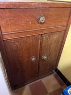 Antiek kastje, Antiek en Kunst, Antiek | Meubels | Kasten, Ophalen