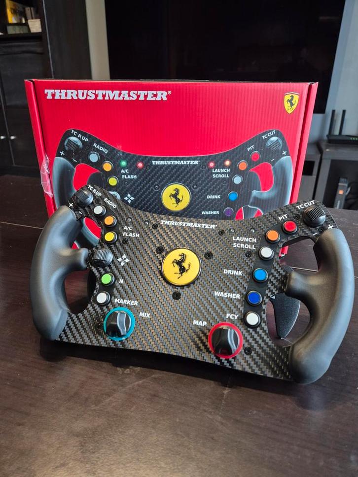 Volant simracing  thrustmaster ferrari 488 gt3, Informatique & Logiciels, Joysticks, Comme neuf, Enlèvement