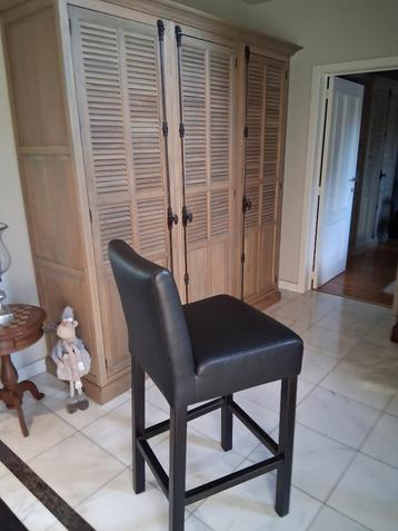 barstoel beschikbaar voor biedingen