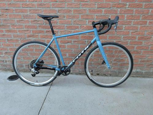 vélo type gravel en acier taille L (180 à 191 cm), Fietsen en Brommers, Fietsen | Heren | Sportfietsen en Toerfietsen, Gebruikt