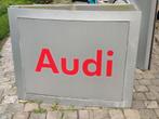 Audi dealer lichtbak dubbelzijdig mancave volkswagen reclame, Verzamelen, Gebruikt, Ophalen, Lichtbak of (neon) lamp