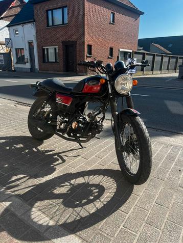 Café racer  beschikbaar voor biedingen