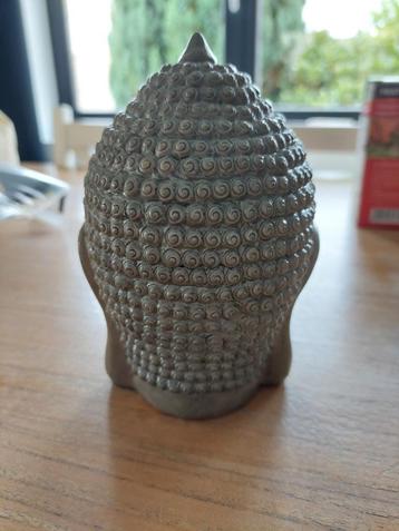 1 Boeddhahoofd Hoogte 15 cm x 9 cm in diameter beschikbaar voor biedingen