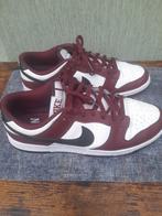 Nike sneakers mt 45, Ophalen of Verzenden, Zo goed als nieuw, Wit, Sneakers