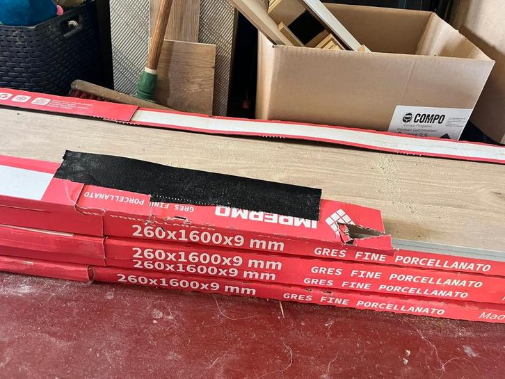 kleine 6 vierkante meter  parket vorm tegels  rest vloer, Huis en Inrichting, Stoffering | Vloerbedekking, Zo goed als nieuw, Parket