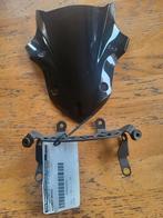 Windscherm, Motoren, Ophalen