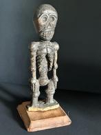 BULOU SKELETTFIGUR, Verzenden
