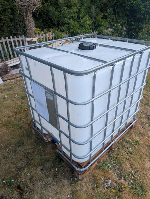 regenwaterton 1000liter  
Ibc container 
Ideaal als Watervat, Tuin en Terras, Regentonnen, Zo goed als nieuw, Ophalen of Verzenden