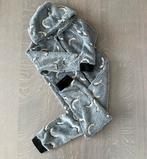 Pyjama/onesie maat 5-6 jaar., Ophalen
