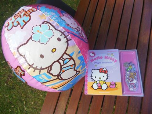 Strandbal + magneetboekje Hello Kitty, Enfants & Bébés, Jouets | Éducatifs & Créatifs, Utilisé, Puzzles, Enlèvement ou Envoi