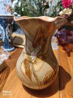 Vase Vallauris bon etat, Antiquités & Art, Antiquités | Vases, Enlèvement