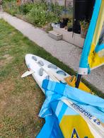 Surfplank met 2 zeilen, Watersport en Boten, Windsurfen, Ophalen, Gebruikt, Complete set