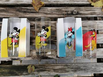 Glas Pluto, Minnie en Mickey - Mickey and friends prijs/glas beschikbaar voor biedingen