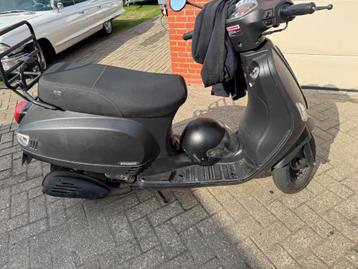 BTC B klasse scooter beschikbaar voor biedingen