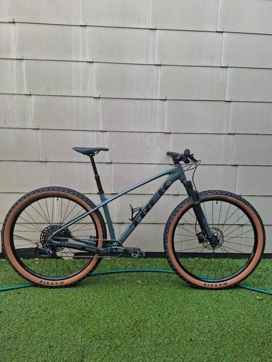 Trek Marlin 7 Gen 3 M, Fietsen en Brommers, Fietsaccessoires | Fietsenrekken, Zo goed als nieuw, Ophalen