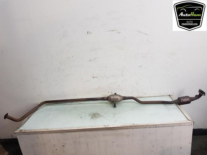 UITLAAT TUSSENPIJP Peugeot 108 (01-2014/-) (|B001034380|), Auto-onderdelen, Uitlaatsystemen, Peugeot, Gebruikt