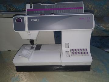 Machine à coudre pfaff 3.2 Sélectionnez une nouvelle, Enlèvement ou Envoi, Comme neuf, Machine à coudre, Pfaff