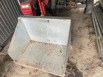 Laadbakje - kipbakje mini - midi tractor beschikbaar voor biedingen