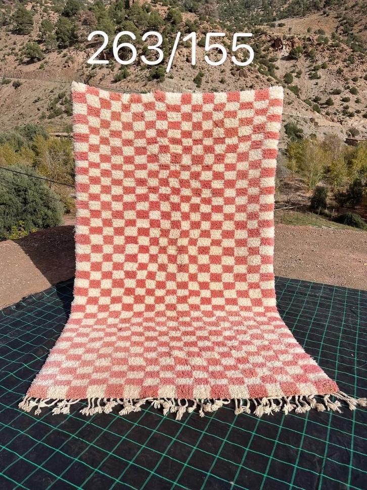 Berbertapijt 263 x 155 cm, Huis en Inrichting, Stoffering | Tapijten en Vloerkleden, Nieuw, 150 tot 200 cm, 200 cm of meer, Rechthoekig