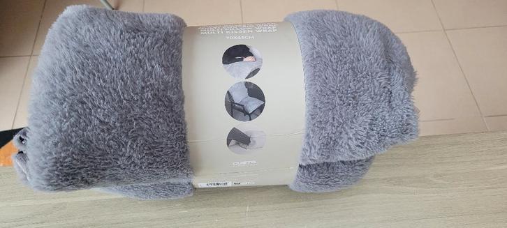 Multikussen Gusta 90x45 cm, Huis en Inrichting, Woonaccessoires | Kussens, Zo goed als nieuw, Grijs, Rechthoekig, Ophalen of Verzenden