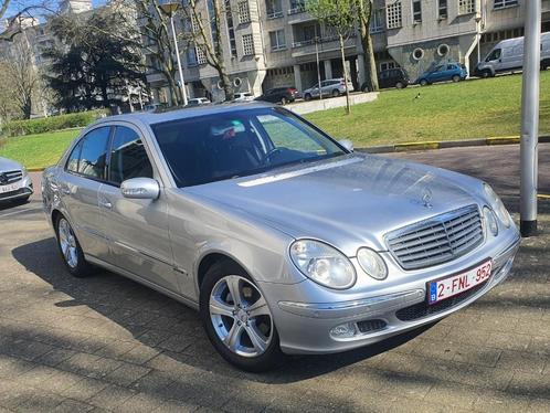 W211 Mercedes E240, Auto's, Mercedes-Benz, Particulier, E-Klasse, ABS, Achteruitrijcamera, Adaptieve lichten, Adaptive Cruise Control