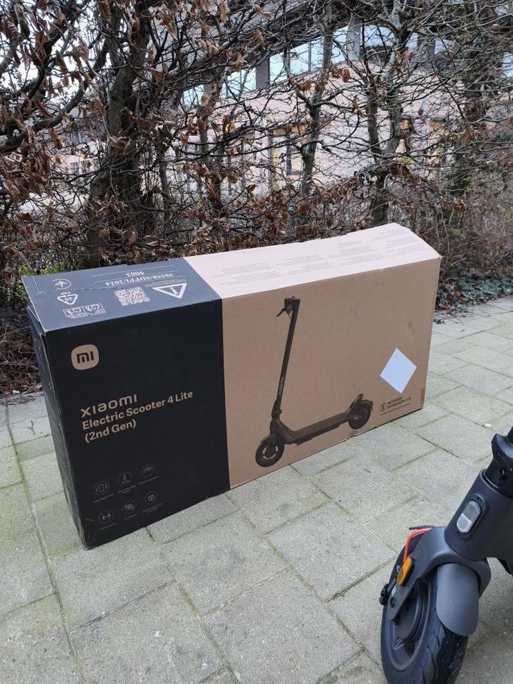 NIEUWE Elektrische step, Fietsen en Brommers, Steps, Nieuw, Elektrische step (E-scooter), Ophalen of Verzenden