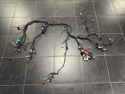 KABELBOOM Piaggio MP3 530 2022- (01-2022/-) (1d004103), Motoren, Onderdelen | Overige, Gebruikt