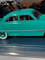 Kuofje auto Ford 1 : 24, Verzamelen, Ophalen of Verzenden, Kuifje, Zo goed als nieuw, Beeldje of Figuurtje