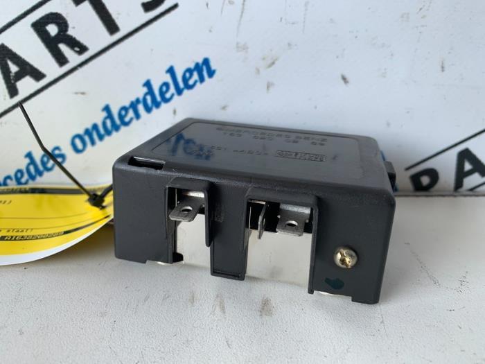 Antenne Versterker van een Mercedes ML-Klasse, Auto-onderdelen, Elektronica en Kabels, Mercedes-Benz, Gebruikt, 3 maanden garantie