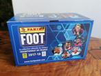 panini foot 2017 france rare box 100 pochettes, Plusieurs autocollants, Enlèvement ou Envoi, Neuf