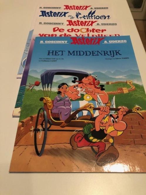 Strips Asterix, Boeken, Stripverhalen, Zo goed als nieuw, Meerdere stripboeken, Ophalen of Verzenden