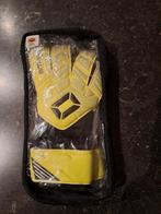 Nieuwe keepershandschoenen Stanno, Sport en Fitness, Voetbal, Ophalen of Verzenden, Nieuw, Handschoenen