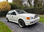 Ford fiesta xr2 1.6 benzine, Auto's, Voorwielaandrijving, Stof, Zwart, Wit