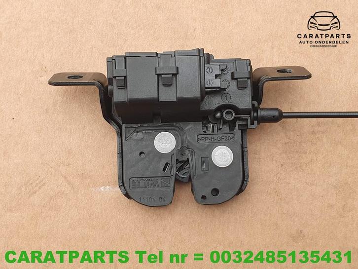 51247304559 F22 achterklep slot F23 achterklepslot 2 serie, Auto-onderdelen, Elektronica en Kabels, BMW, Gebruikt