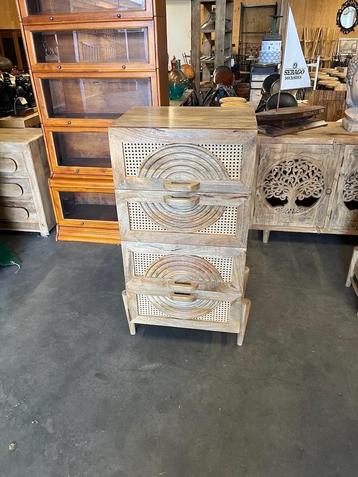 Unieke Ladenkast Ibiza/Boho Hout met Webbing Nieuw beschikbaar voor biedingen