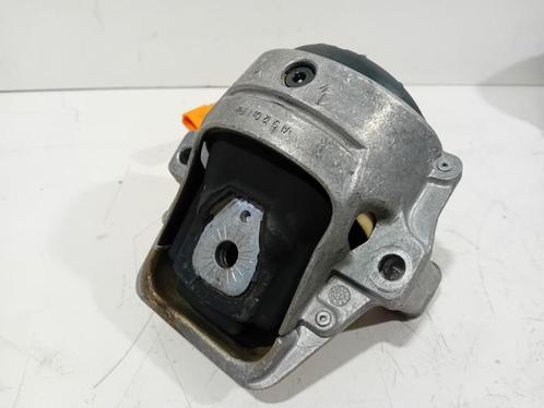 MOTORSTEUN LINKSVOOR Audi RS 5 (8T3) (8R0198381F), Auto-onderdelen, Ophanging en Onderstel, Audi, Gebruikt