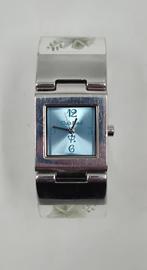 Club Med horloge, Ophalen