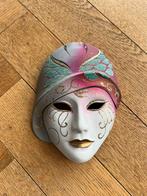( wand)masker  uit Italie, Ophalen
