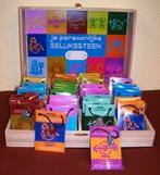 Persoonlijke gelukssteen gekoppeld aan Sterrenbeeld, Bijoux, Sacs & Beauté, Colliers, Enlèvement ou Envoi, Neuf, Noir, Réglable