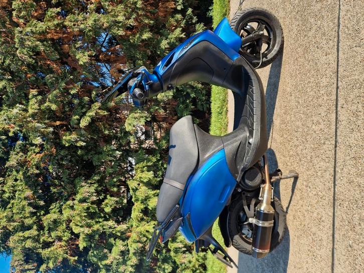 Piaggo zip 4 takt, Fietsen en Brommers, Scooters | Piaggio, Zo goed als nieuw, Zip, Ophalen
