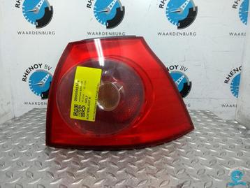 VOLKSWAGEN GOLF [R_TAILLIGHT] 2004 beschikbaar voor biedingen