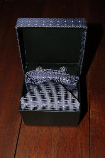 Zijden das, pochot, machetknopen, geschenkverpakking, NIEUW beschikbaar voor biedingen