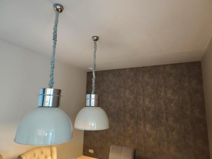 Zeer mooie grote Hanglampen te koop, Huis en Inrichting, Lampen | Hanglampen, Gebruikt, 50 tot 75 cm, Metaal, Overige materialen