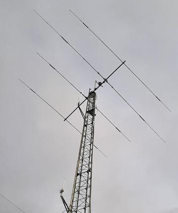 Antenne mast & HF antennes