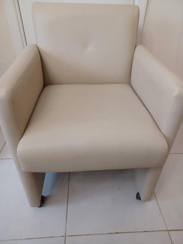Fauteuil 1 personne cuir, Maison & Meubles, Fauteuils, Comme neuf, Cuir, 50 à 75 cm, Moins de 75 cm, Enlèvement
