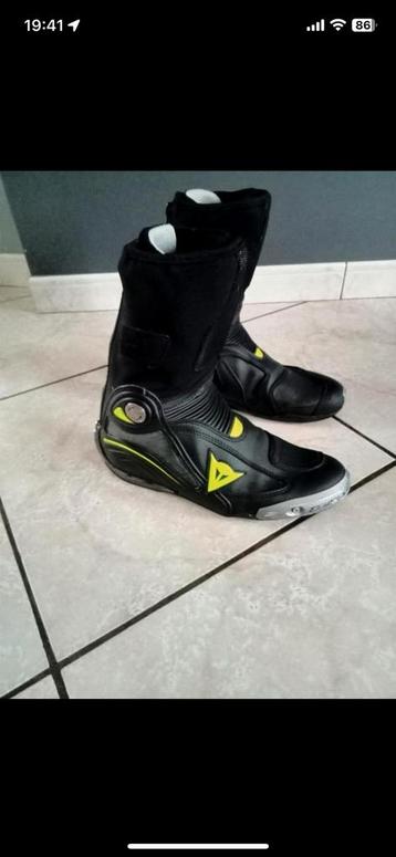 Dainese Axial D1 Zwart Geel Fluo ( 42 ), Ophalen of Verzenden, Laarzen