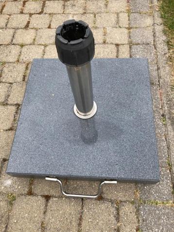 Parasolvoet Graniet & verrijdbaar (42kg.) beschikbaar voor biedingen