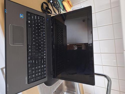 Laptop, Computers en Software, Windows Laptops, Niet werkend, 17 inch of meer, Ophalen
